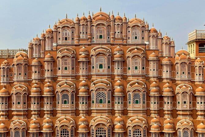 Jaipur: Private Full-Day City Sightseeing with Pick-Up & Drop off - City Palace reveals Jaipur’s royal household
