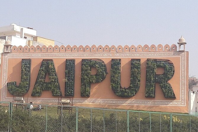 Jaipur Private Full-Day Sightseeing Tour By Car - Amer Fort sets the tone