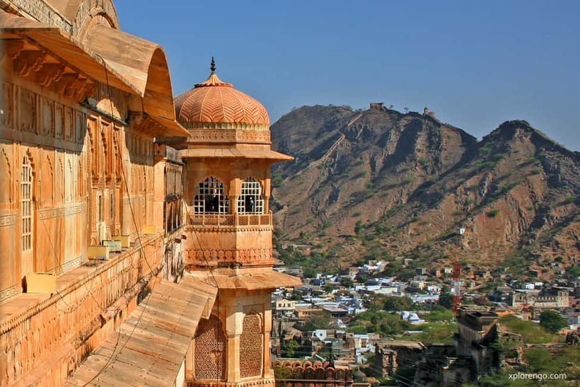 Jaipur: Private Full Day Sightseeing Tour By Car with Guide - Jantar Mantar’s giant instruments