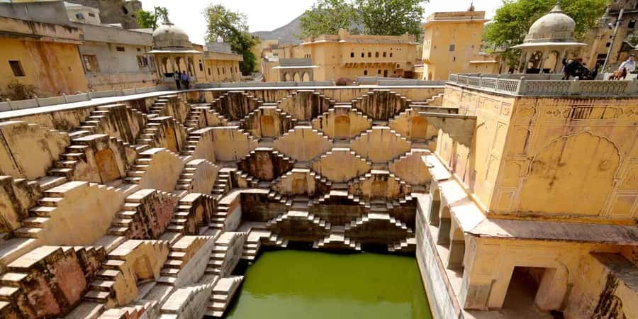 Jaipur: Private Full-Day Sightseeing Tour by Tuk-Tuk - Jantar Mantar and the science of the sky