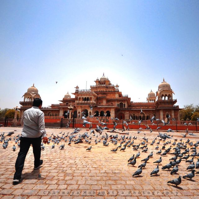 Jaipur: Private Instagram Tour of Top Photography Spots - City Palace and Chandra Mahal’s blue walls