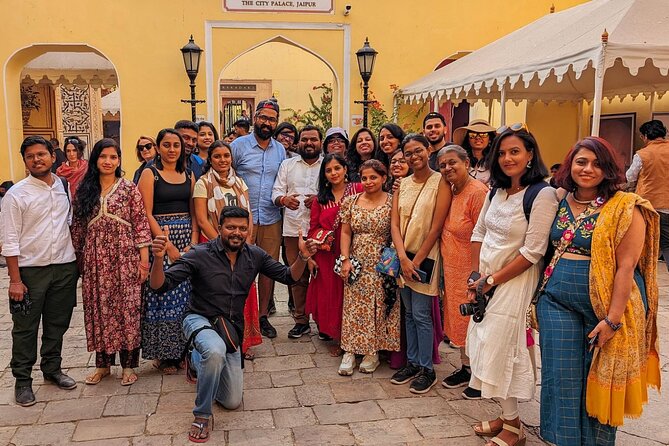 Jaipur Rickshaw Tour Jantar Mantar City Palace - Key points at a glance