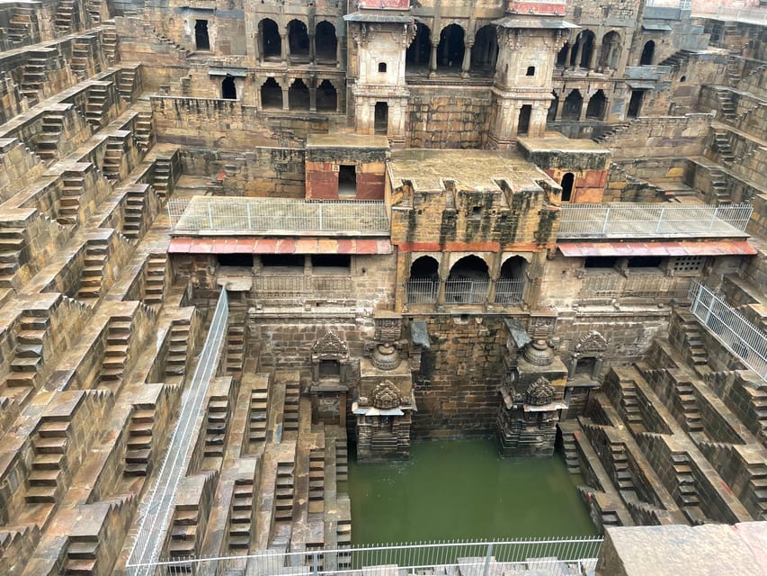 Jaipur: Same-Day Bhangarh Fort & Chand Baori Stepwell Tour - The one-hour visit to Chand Baori