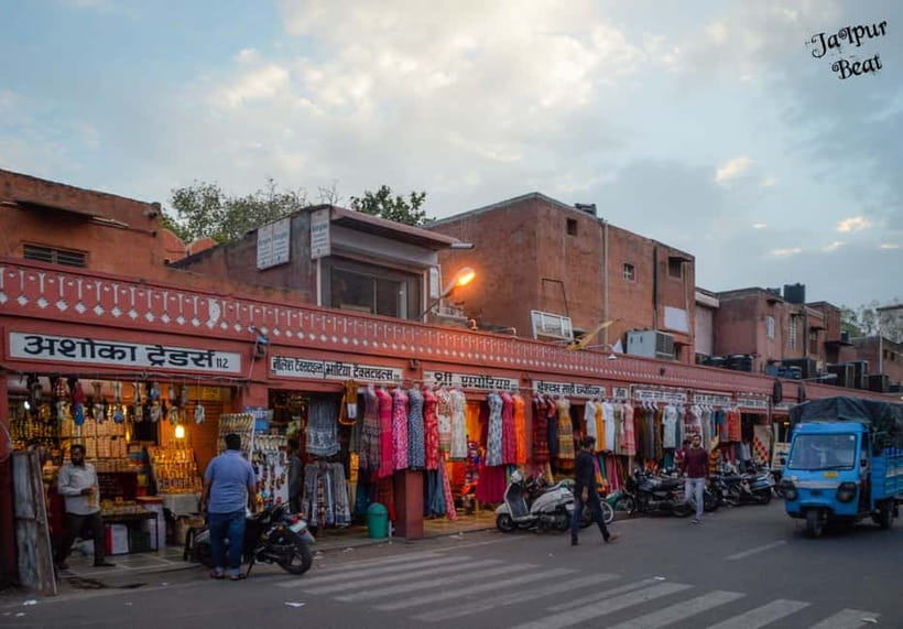 Jaipur Shopping: Jewelry, Fabrics, Rugs & Block Printing - Block printing beyond the finished shelf