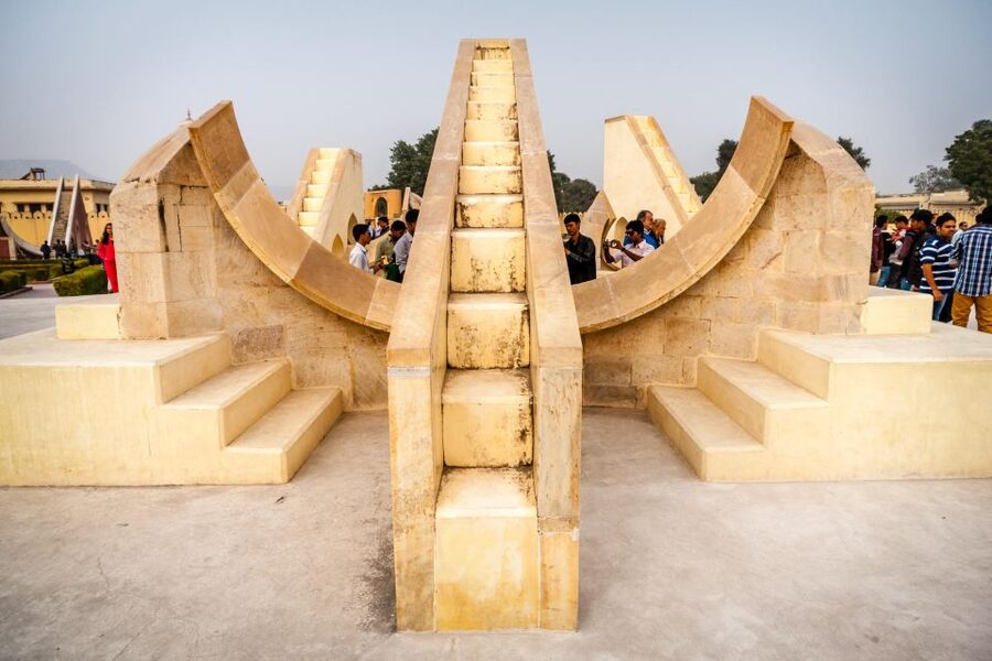 Jaipur Sightseeing by Tuk-Tuk: Temples, Palaces & Markets - Jal Mahal and a quieter change of pace