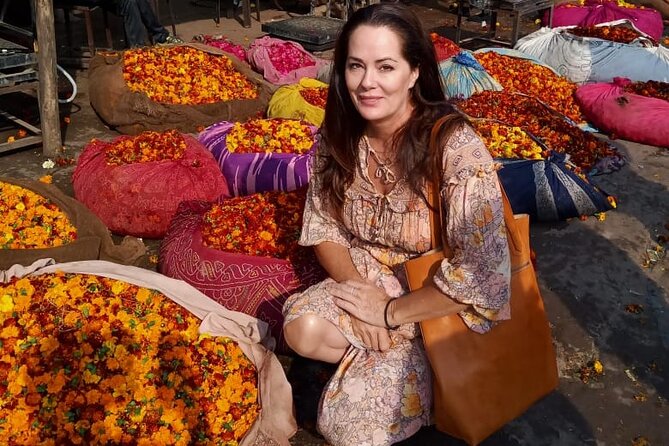 Jaipur Sunrise Tour with Morning Flower Market Walk - The early start, private format, and guide support