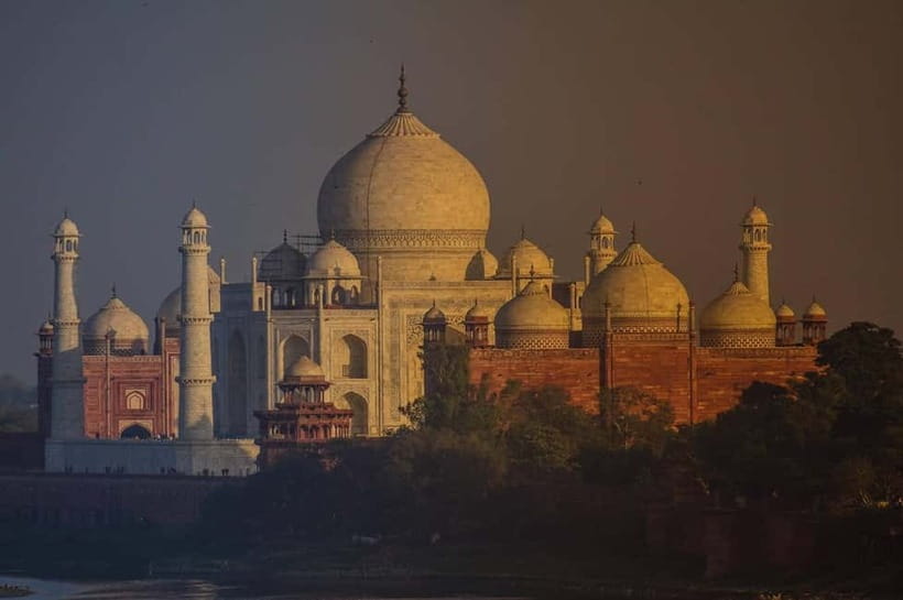 Jaipur: Tajmahal Sunrise Tour with Fatehpur Sikri & Abhaneri - Chand Baori at Abhaneri