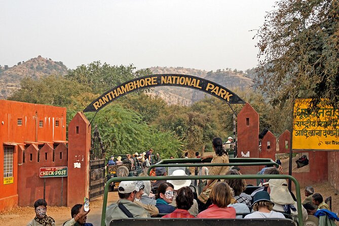Jaipur to Ranthambore National Park Private One Day Trip - A tiger safari packed into one long day