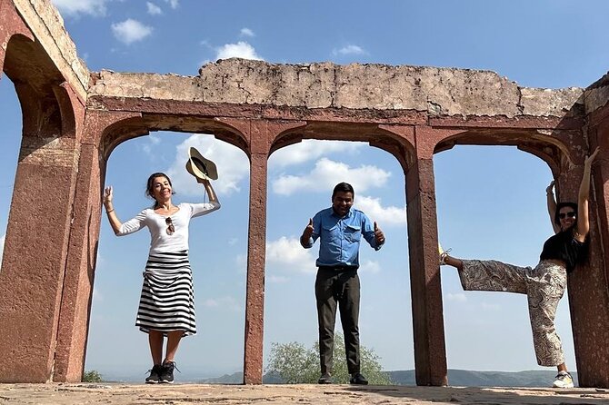 Jaipur Tour by Tuk-Tuk - Albert Hall Museum at the end of the day