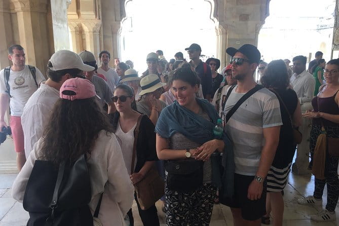 Jaipur Tour with Jaigarh Fort and Nahargarh Sunset - Jaigarh Fort: walls, views, and the Jaivana cannon