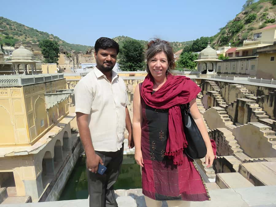 Jaipur: Tour with Nahargarh Sunrise or Monkey Temple Sunset - Workshops that add a human touch
