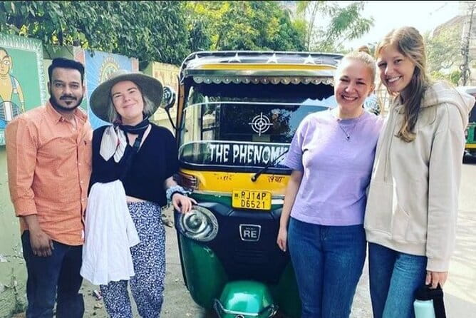 Jaipur Tuktuk Local Sightseeing Day Tour - Key things to know before booking