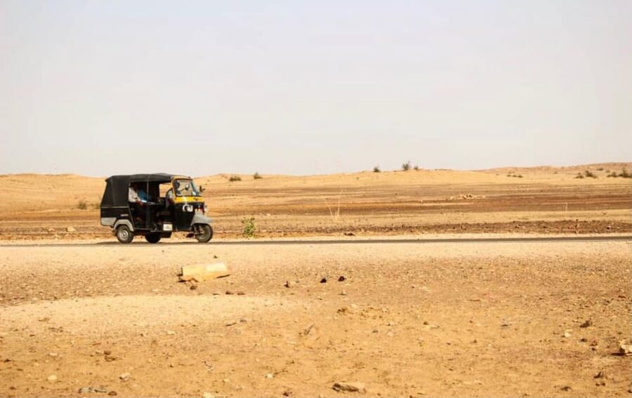 Jaisalmer: City Full-Day Trip by Tuk-Tuk - Salim Singh ki Haveli for architecture fans