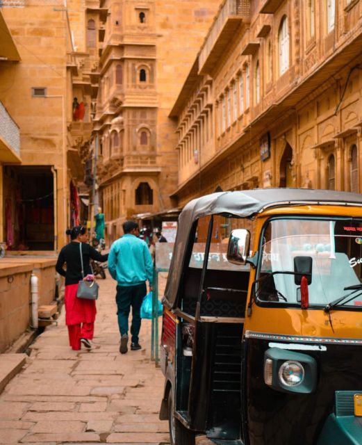 Jaisalmer: City Full-Day Trip by Tuk-Tuk - Three hours inside Jaisalmer Fort