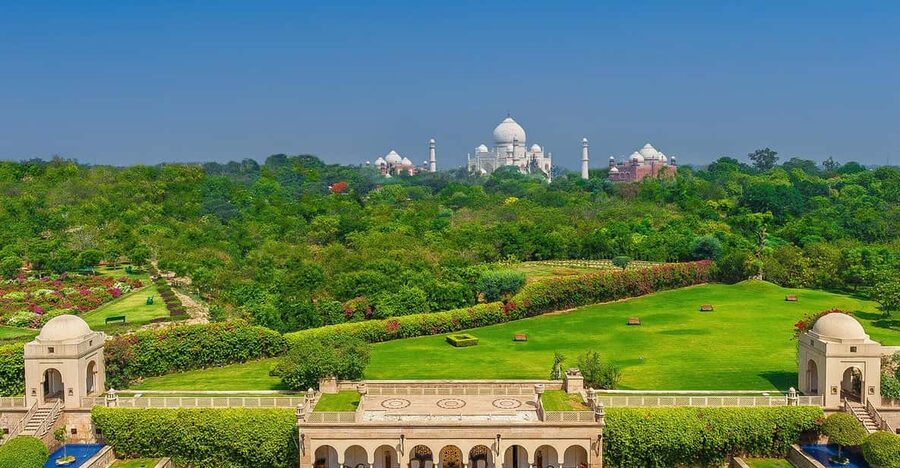 Local Agra: Private Taj Mahal Sunrise & Agra Guided Tour - Key points to know before you book