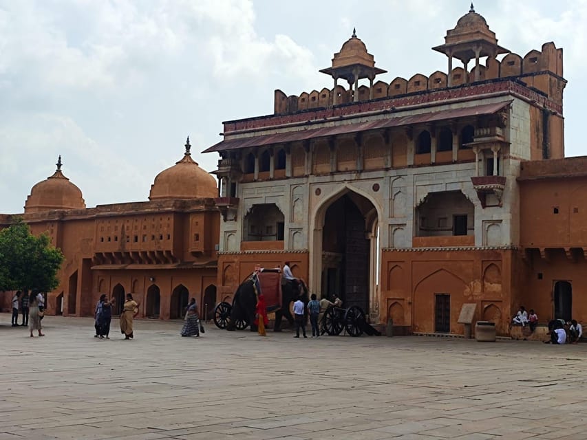 Local Jaipur city sightseeing with options - Hawa Mahal, Jaipur’s famous pink facade