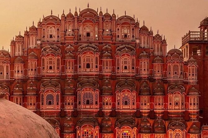 Magical Jaipur Night Tour Including Patrika Gate - Statue Circle brings a brief pause in central Jaipur