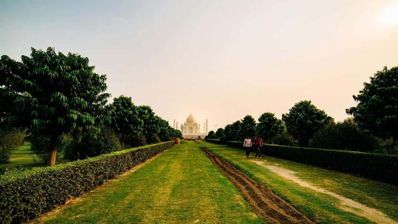 Mumbai to Agra Taj Mahal Tour: Same-Day or Multi-Day - Should you book the Mumbai to Agra tour?