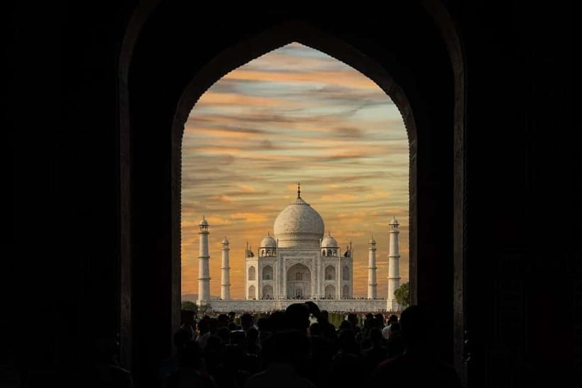 Mumbai to Agra Taj Mahal Tour: Same-Day or Multi-Day - Mehtab Bagh gives you another Taj Mahal view