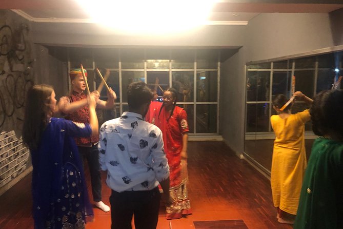 Namaste Bollywood | Dance Like a Bollywood Star - Arriving at VT Road in Mansarovar