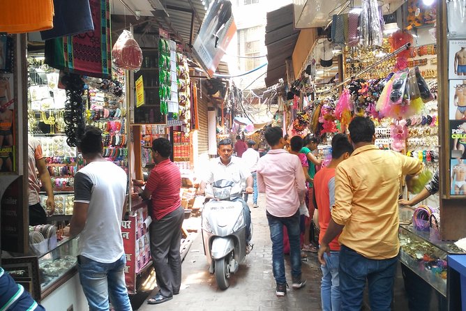 Old Agra City Short Cultural Walk - Meeting near Bijli Ghar