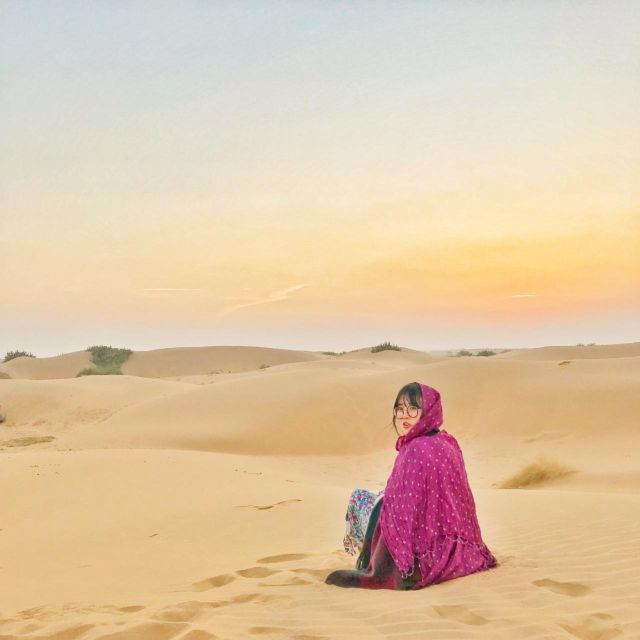 Overnight Adventure Safari by Wonbin Safari - Walking through Kuldhara Village