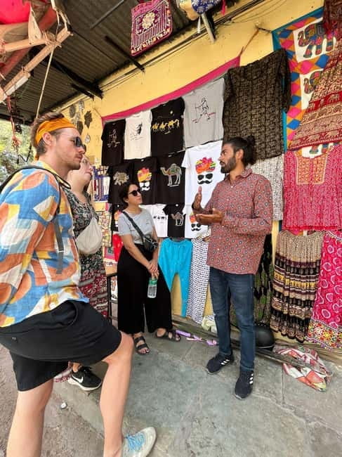 Pink City Walking Tour With Us ( A Haritage Walk in Jaipur) - City Palace from the old city streets
