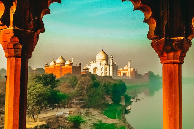 Private 02 Days Taj Mahal Tour From Jaipur - Fatehpur Sikri: a red sandstone city outside Agra