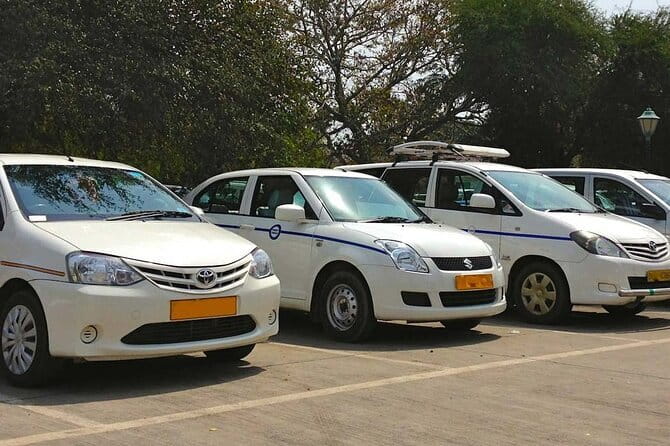 Private Agra Tour to TajMahal from Delhi by Car - Breakfast and optional Agra stops