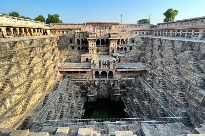 Private Day Trip from Jaipur Taj Mahal and Fathepur Sikri - Agra Fort and the Mughal capital