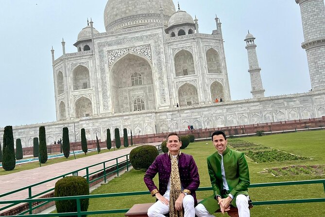 Private Day Trip from Jaipur Taj Mahal and Fathepur Sikri - The driver and guide make the difference