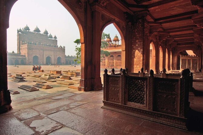 Private Day Trip from Jaipur Taj Mahal and Fathepur Sikri - The long morning road from Jaipur
