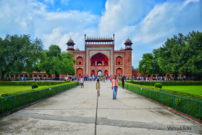 Private Exclusive Taj Mahal & Agra Fort City Tour - Who should book this experience