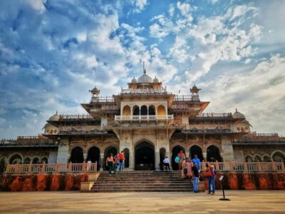 Private Full-Day Jaipur Guided Tour with Monkey Temple
