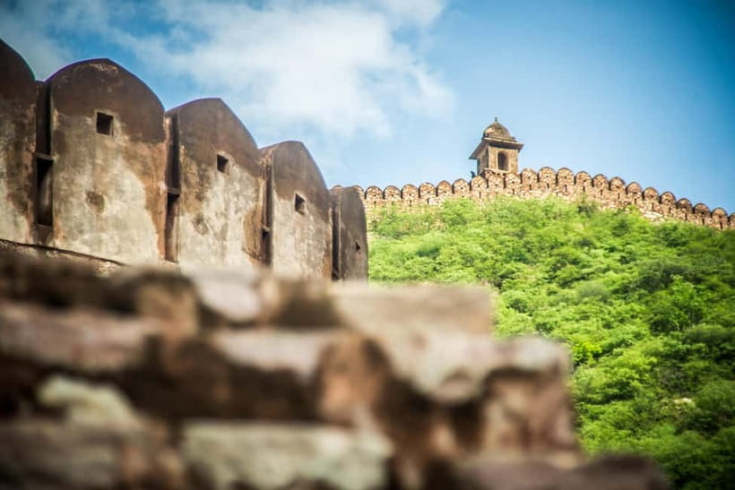 Private Full-Day Jaipur Guided Tour with Monkey Temple - Galtaji, the Monkey Temple, and its water tanks