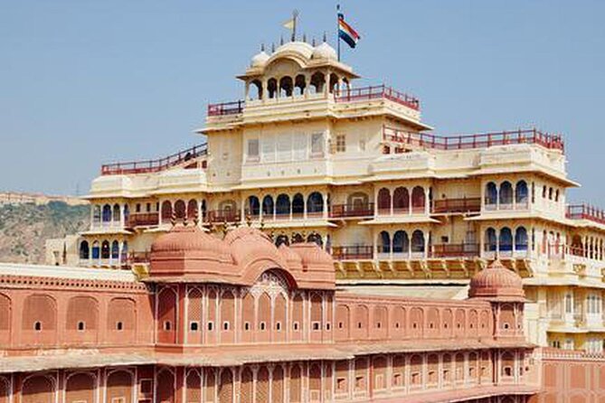 Private Full-Day Jaipur Sightseeing by Car - Jal Mahal is a quick lakefront pause