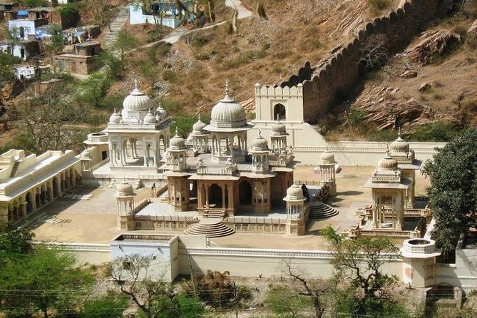 Private Full Day Jaipur Tour by Tuk-Tuk - Jal Mahal is a view, not an interior visit