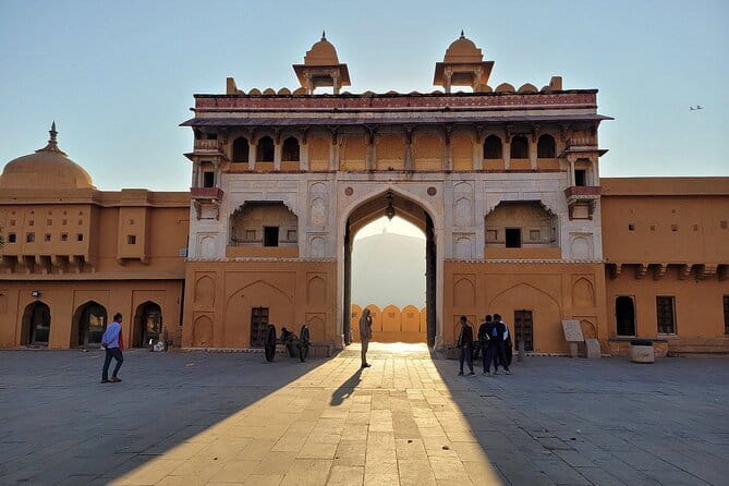 Private Full Day Tour of Jaipur Historical and Heritage Places - City Palace: two hours inside Jaipur’s royal center