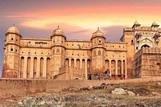 Private Guided Jaipur Tour: Amber Fort,City Palace, Water Palace - A sensible way to see Jaipur in one day