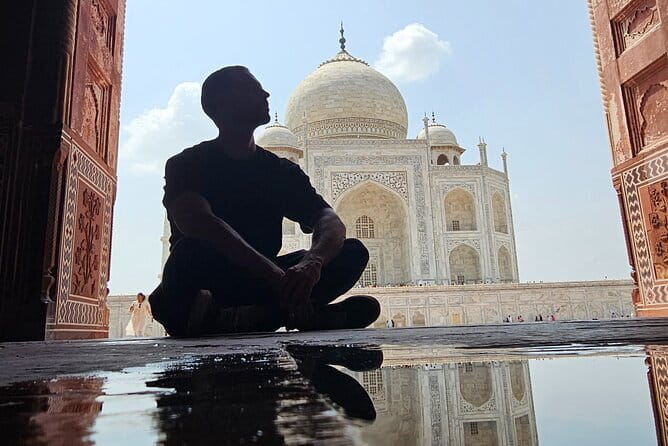 Private Guided Taj Mahal Same-Day/ Sunrise Tour from Delhi by Car - Bazaars, marble, leather, and local art