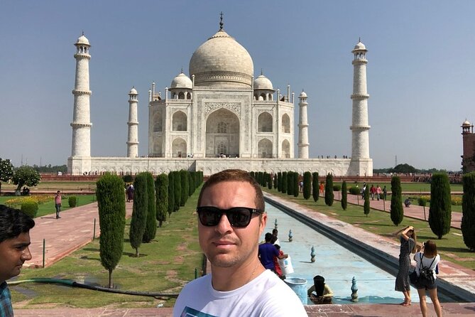 Private Guided Taj Mahal Tour with Skip The Line Entry Ticket - What the two to three hours really means