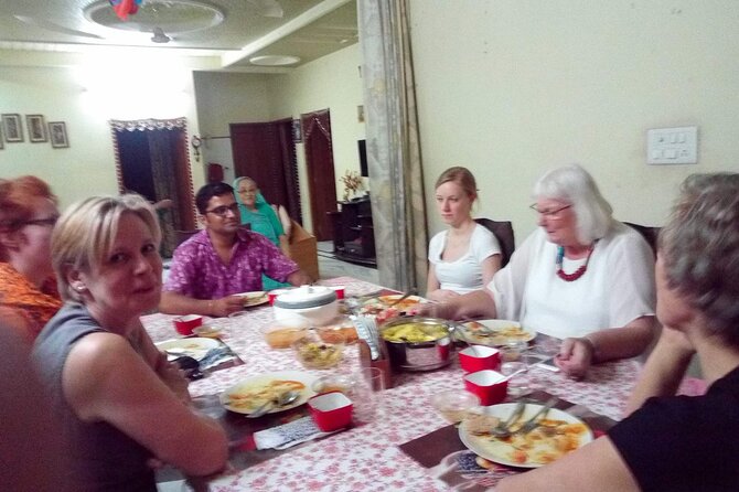 Private Half Day Jaipur Guided Tour - Jagat Shiromani Temple, a quiet architectural pause