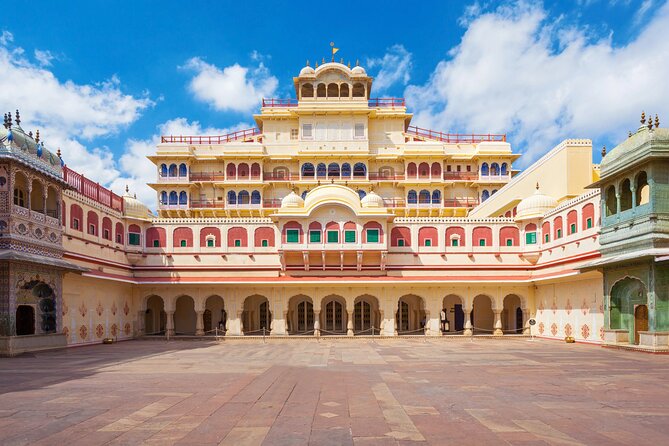 Private Jaipur City Tour by Tuk Tuk Or Car - A private way to make sense of Jaipur