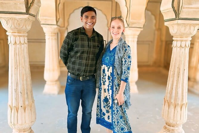 Private Jaipur Full Day Tour - Hawa Mahal shows how the royal court watched the street