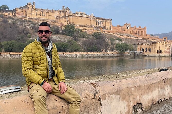 Private Jaipur Half-Day: Amber Fort, Stepwell, Jal Mahal & Gaitor - Panna Meena Stepwell changes the pace
