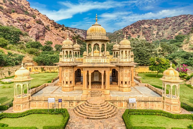 Private Jaipur Sightseeing Tour by Tuk-Tuk - Amber Fort: the day’s main event