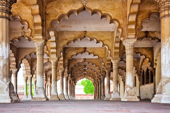 Private same day trip to Taj Mahal and Agra From Jaipur - What the private format really gives you