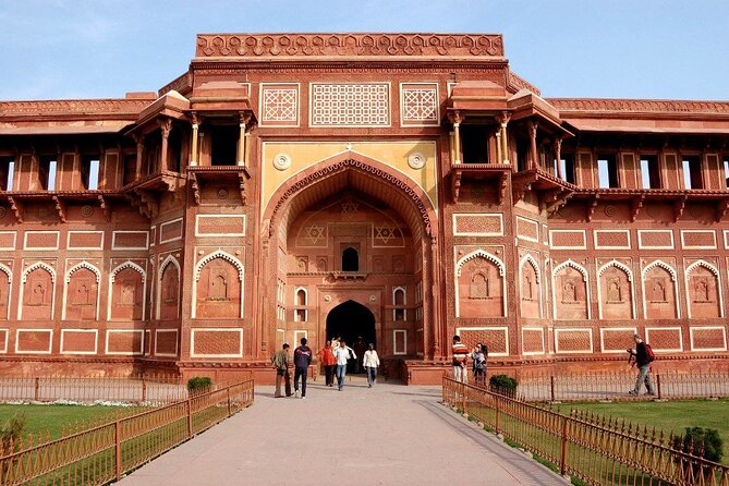 Private Taj Mahal & Abhaneri Stepwell Day Trip from Jaipur - Is $54.40 Good Value?