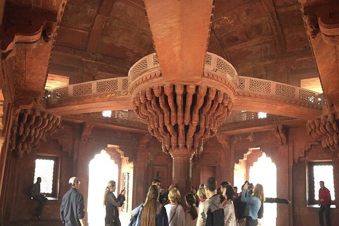 Private Taj Mahal and Fatehpur Sikri Day Trip from Jaipur - Agra Fort reveals the imperial side of the story