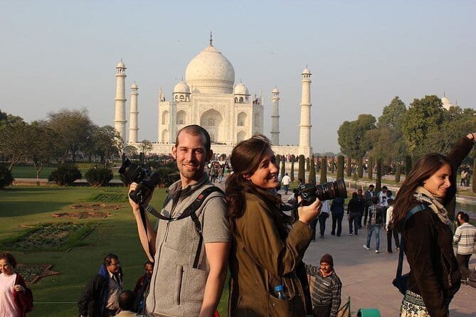 Private Tour Guide For Taj Mahal - Agra Fort adds the political side of Mughal Agra